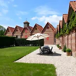 Du Briquet D'artois Holiday home